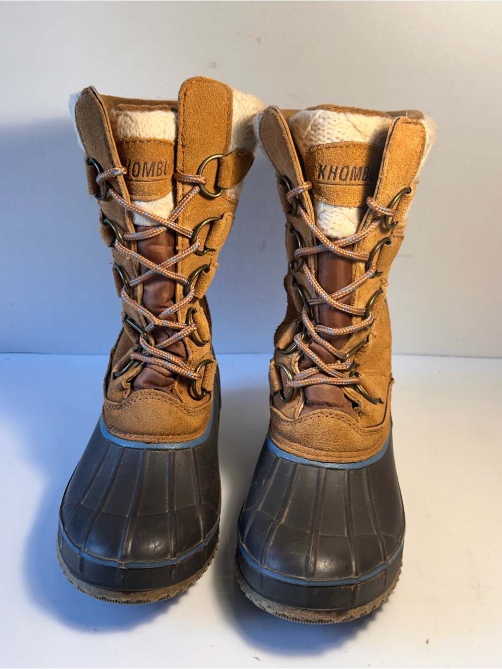 Khombu Cozy Winter Duck Boots Women’s 6